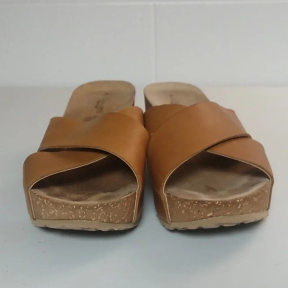 A. Giannetti Italy Leather cross strap slides 3" cork heel platform wedgesandals - Picture 5 of 9